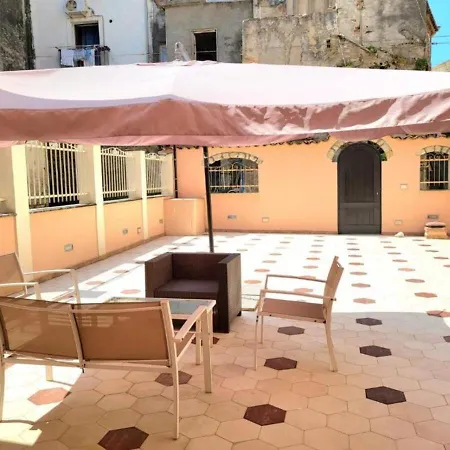 Uno Spettacolo Della Natura, Modern Style * San Lucido