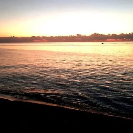 Uno Spettacolo Della Natura, Modern Style Apartment San Lucido