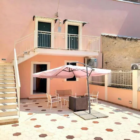 Uno Spettacolo Della Natura, Modern Style San Lucido