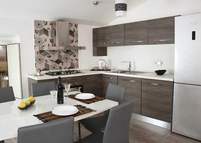 Uno Spettacolo Della Natura, Modern Style サン・ルーチド