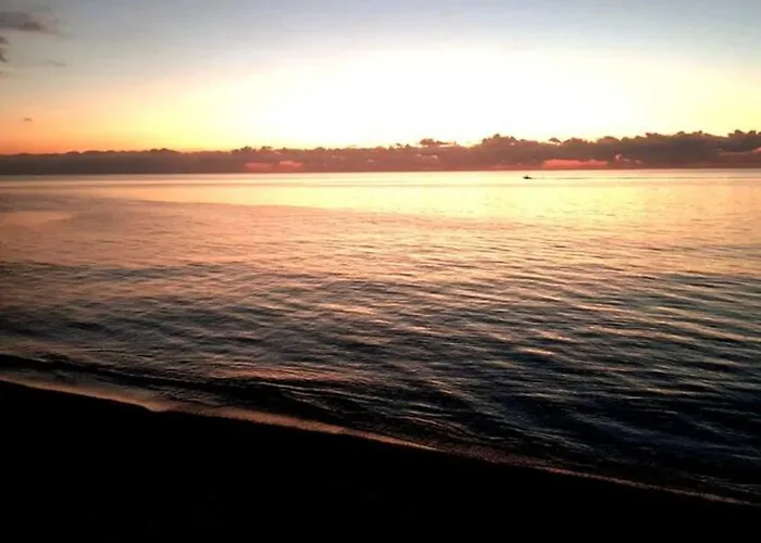 Uno Spettacolo Della Natura, Modern Style アパート サン・ルーチド